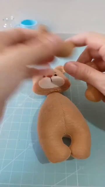 Медвежонок из фетра🧸 смотреть онлайн
