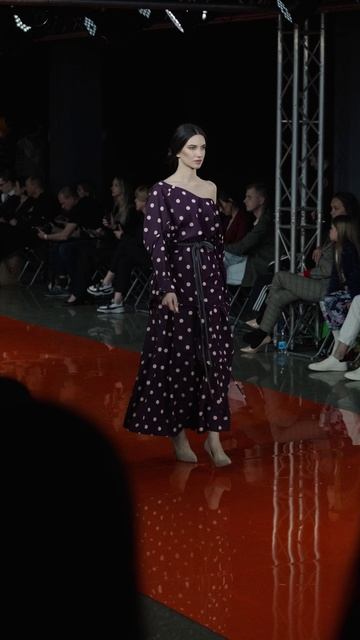 Бренд Vicky Mails на Volga Fashion Week 2025 #fashion #fashionweek #волгафешен #мода #модныепоказы Бренд Vicky Mails на Volga Fashion Week 2025 #fashion #fashionweek #волгафешен #мода #модныепоказы