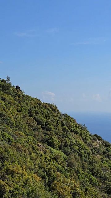 Старая крепость в Турции, недалеко от города Аланья