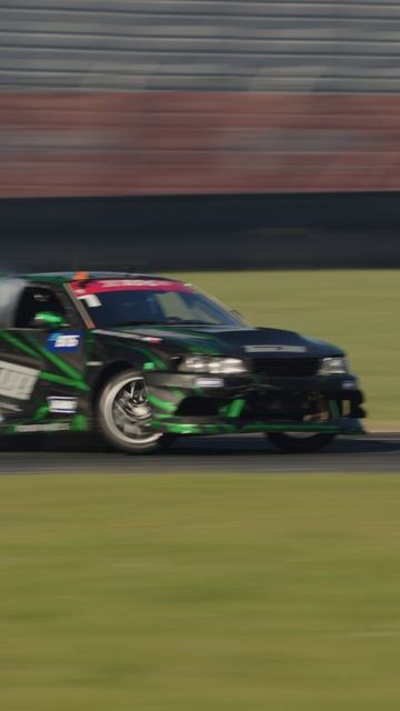 Настоящий дрифт — это диалог пилота и споттера 👥 смотреть онлайн