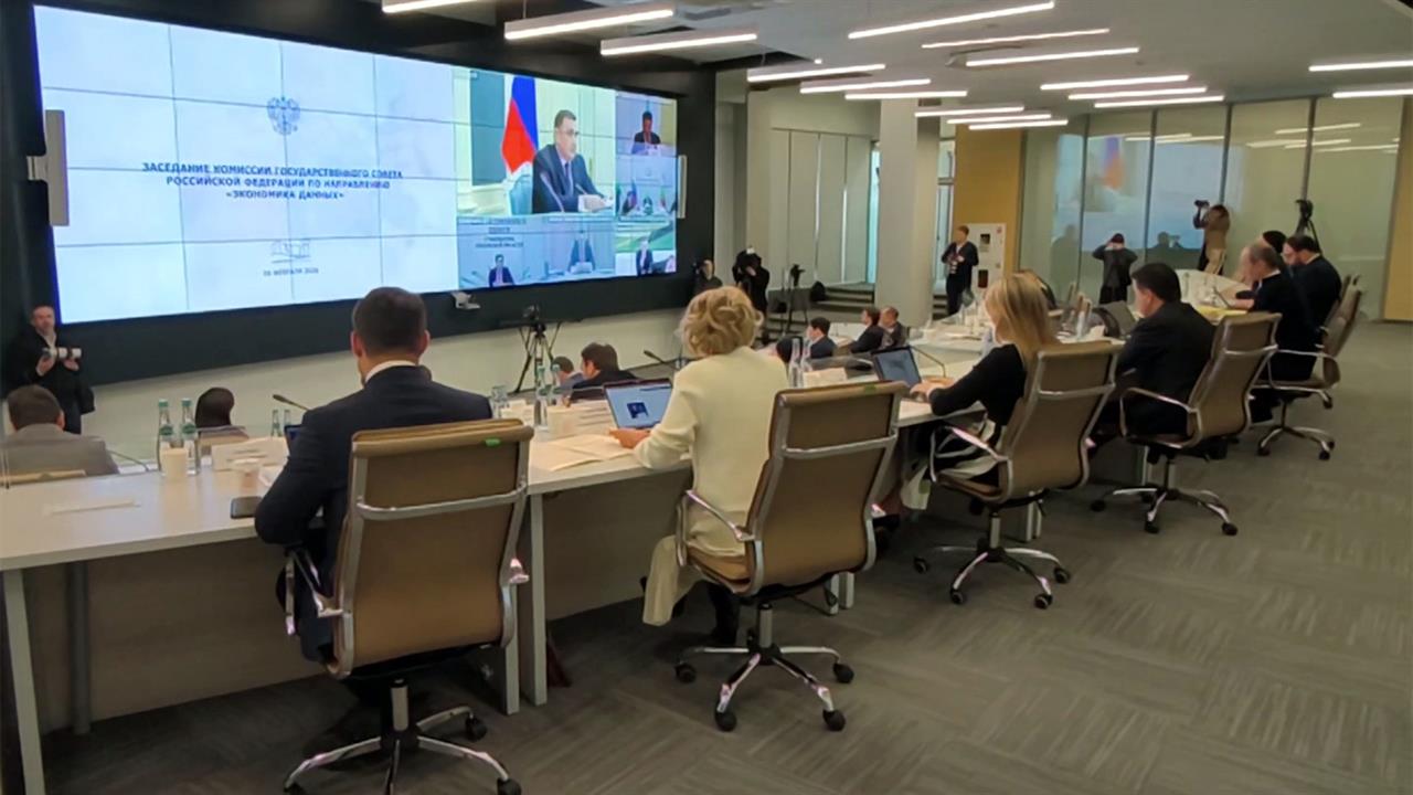 В России разрабатывают законопроект о регулировании сферы искусственного интеллекта. смотреть онлайн