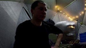 Без багорика я бы их не достал!!! Зимняя рыбалка на Лёща!!! Река Волга!!!