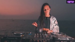 🅡🅤🅚🅘 🅥🅥🅔🅡🅗 - 🅡ⓞ🅩ⓨ (🆁🅴🅼🅸🆇)