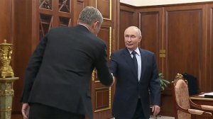 Глава группы "Мантера" Александр Ткачев рассказал президенту о мегапроектах компании.