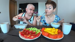 Мукбанг Ваши ПРАВА заканчиваются там, где несть ПРАВА ДРУГИХ! Как я БРОСИЛА КУРИТЬ? Семейный обед