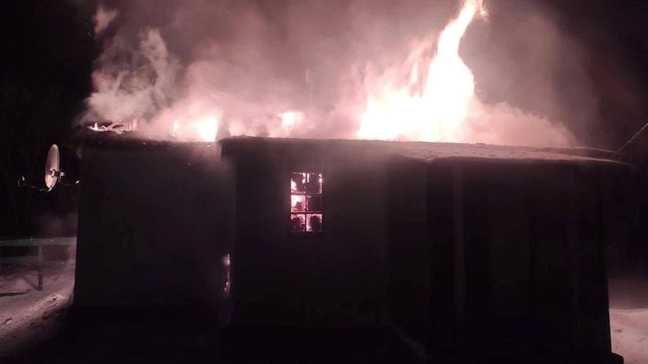 ПЕПЕЛ И СКОРБЬ смотреть онлайн