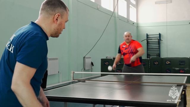 Скорость. Быстрота реакции. Спасатели МЧС России посостязались в настольном теннисе смотреть онлайн