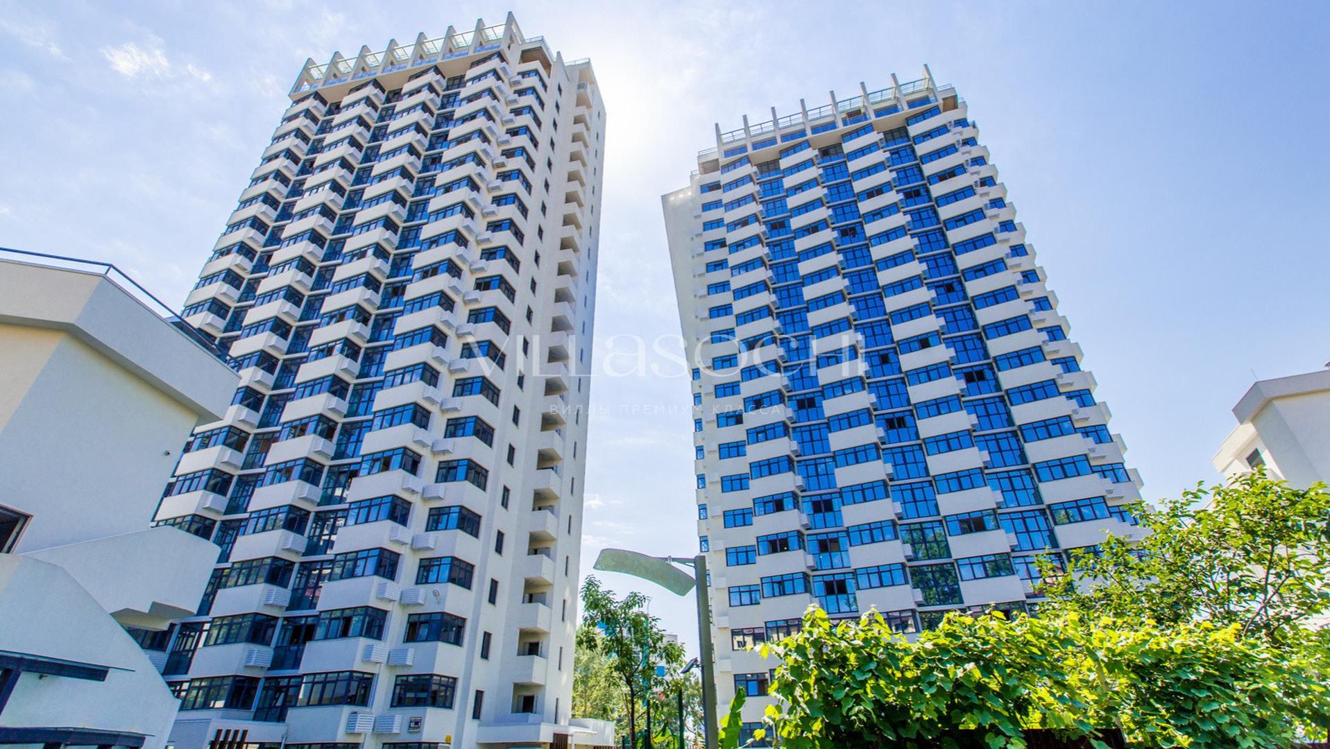 Видовой пентхаус в ЖК «Огни Сочи» | 4 метра потолки, панорамы гор и города Видовой пентхаус в ЖК «Огни Сочи» | 4 метра потолки, панорамы гор и города