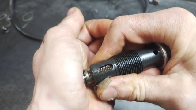 Как зарядить натяжитель цепи Mercedes мерседес м272