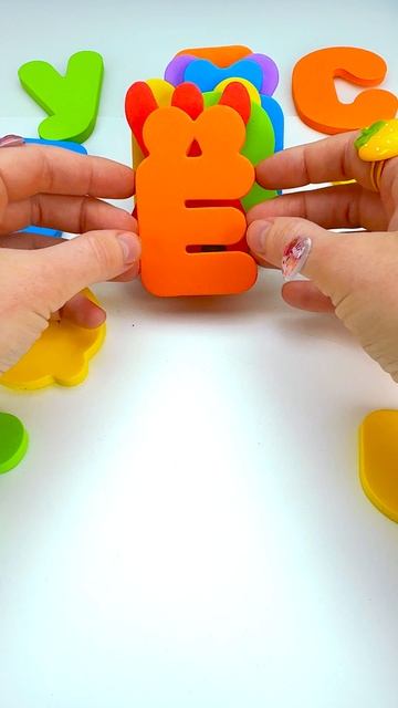 Большие Буквы для Малышей! смотреть онлайн