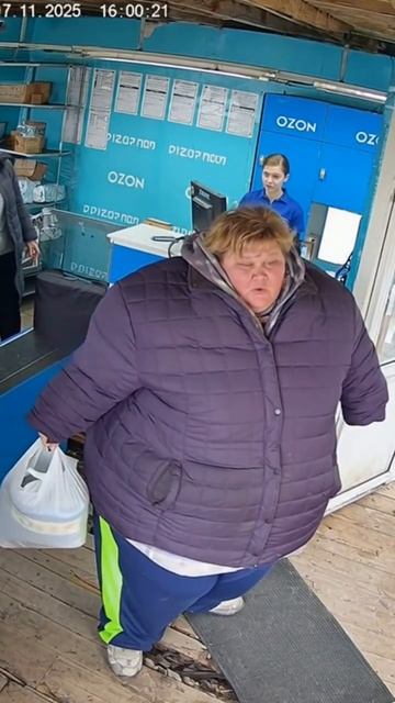 МНЕ ТРИ ШАУРМЫ