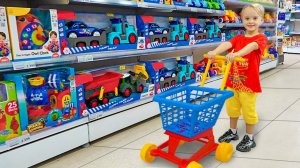 Крис и Дядя готовятся к Дню Рождения Алисы.