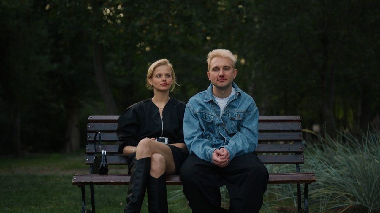 Счастлив, когда ты нет — трейлер (2026) RUS