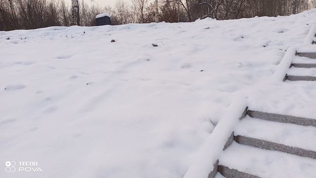 ПРОГУЛКА ПОТЕПЛЕЛО ДЫШИМ СВЕЖИМ ВОЗДУХОМ СМОТРИМ ПЛОЩАДКУ ЧТО У ВАС НОВОГО ПИШИТЕ В КОММЕНТАРИЯХ