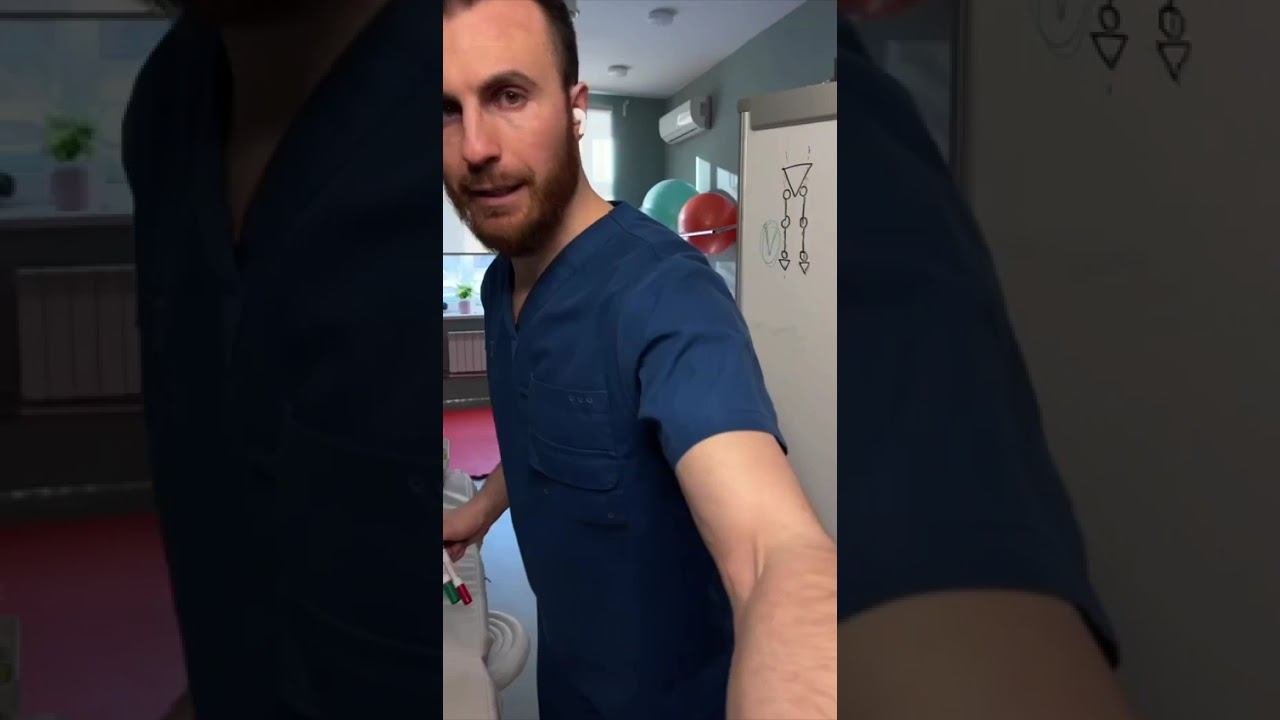 Почему ребёнок сводит колени и как с этим работать #силаангела￼