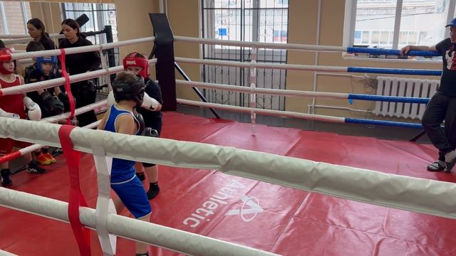 01,02,2026г  1 раунд 7 лет  Бокс