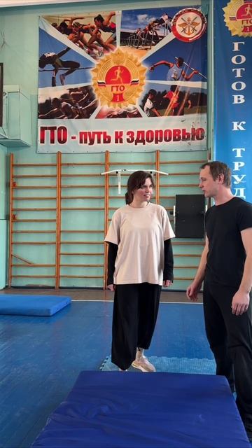 Хорошо когда девчонки понимающие и разрешают себя бить