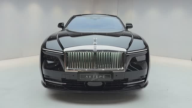 Rolls Royce Spectre 2025 обзор смотреть онлайн