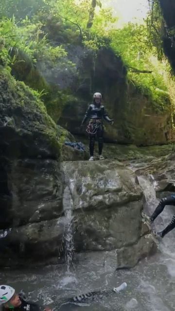 «Мокрый каньон» реки Шицквара. Абхазия. 27.07.2025. Ч. 2. Водные горки и другие яркие моменты