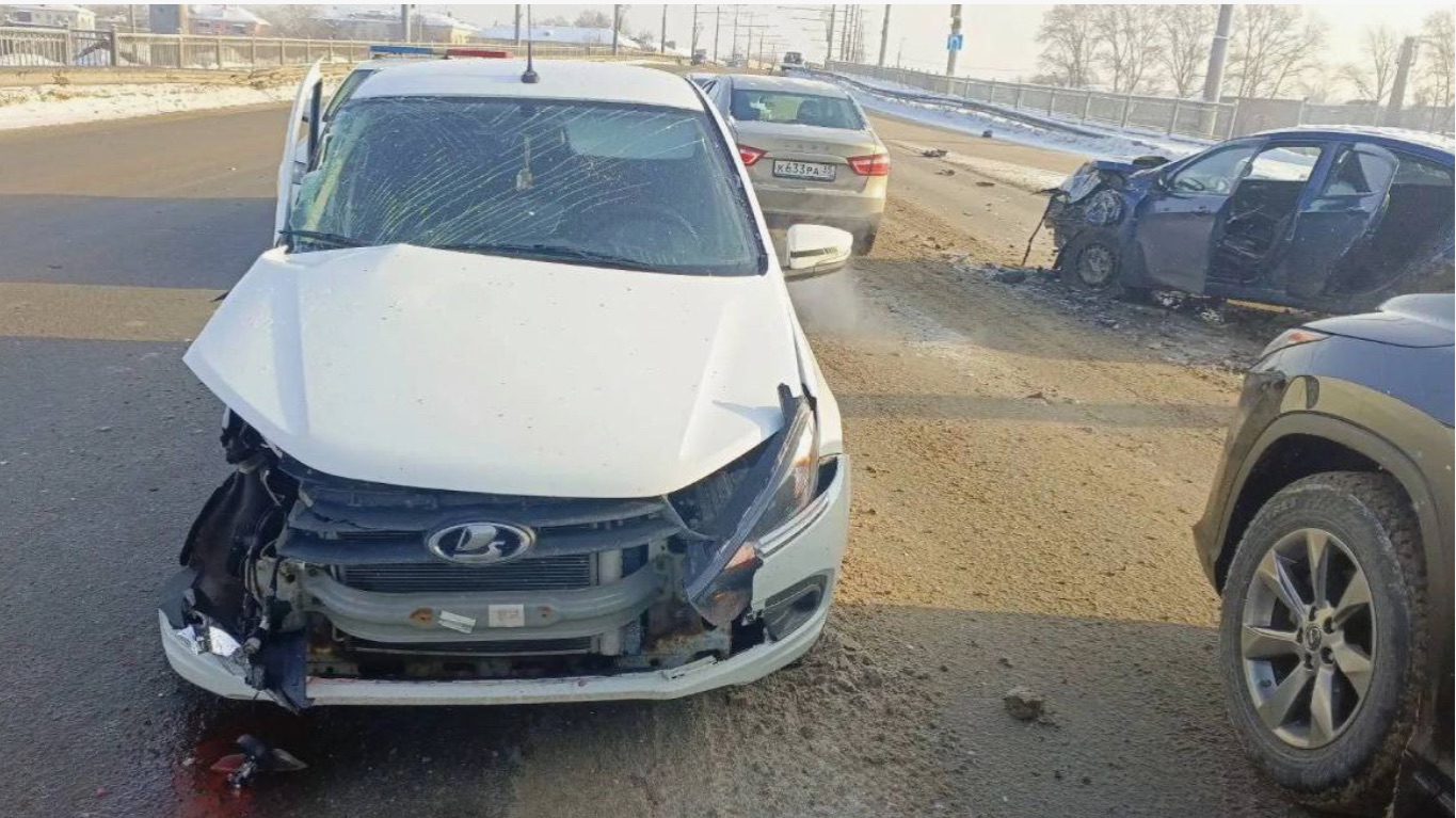 Аварии и ДТП НА ДОРОГАХ — не уступил и получил подборка на видео регистратор смотреть онлайн