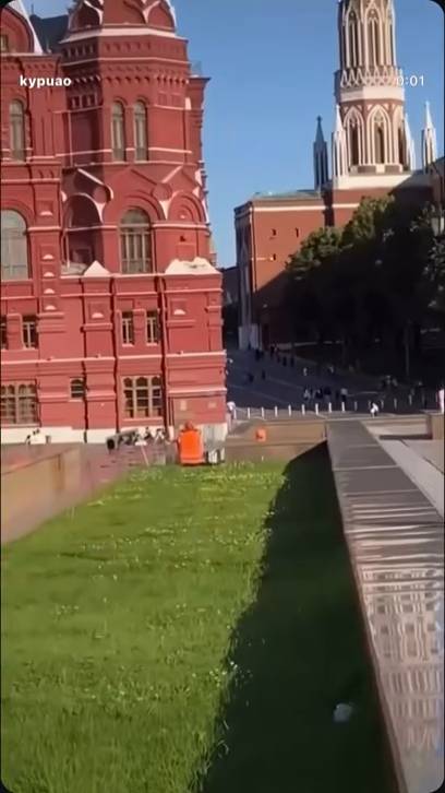 848B72CD-01E7-4701-A2A7-B77A086993DE