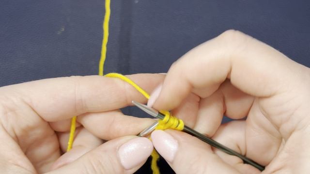 Полый шнур i-cord спицами.