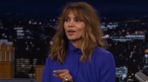 Холли Берри объявила о помолвке и задала Крису Хемсворту вопрос из «Мстителей: Финал»