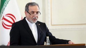 Глава МИД Ирана заявил о готовности атаковать базы США в случае нападения