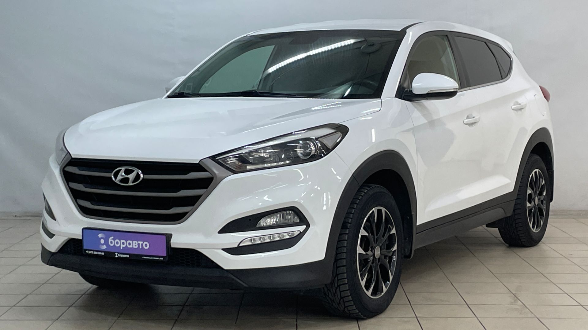 HYUNDAI TUCSON смотреть онлайн