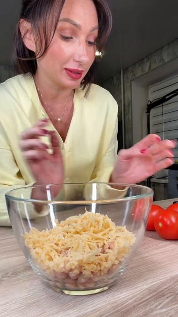 Простой в приготовлении, сытный и вкусный салат из фасоли 😍