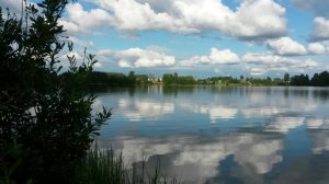 Море. Небо. Облака. Мир.