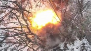 Российская армия наносит удары по арсеналам и военным базам ВСУ.