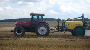 CASE IH 7220 с опрыскивателем