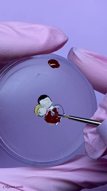 Love is…

#nails #маникюр #ногти #реверсивный #стемпинг