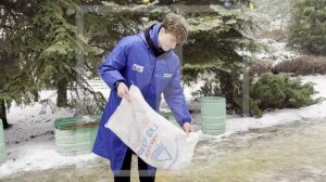 ❄️ Когда город сковал лёд — на помощь вышли волонтёры