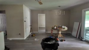 Сосед-пенсионер подарил трактор. Просто так