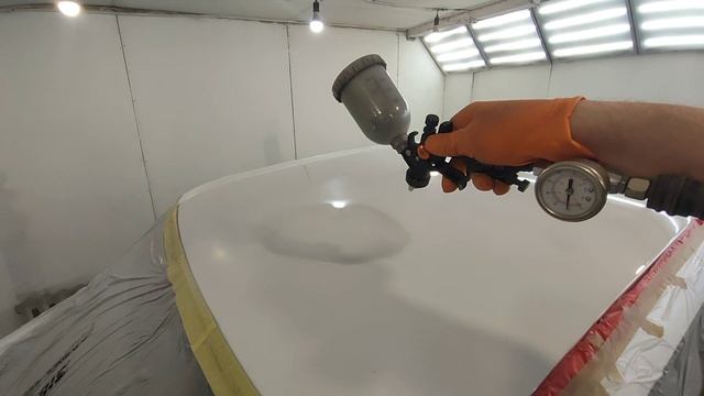 Chevrolet Niva: покраска крыши в переход на акриле