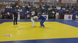 Первенство Дагестана по дзюдо среди юношей и девочек стартовало в Махачкале