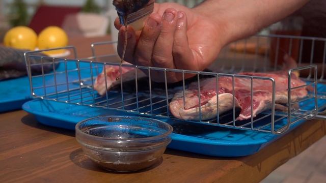 КАРП НА УГЛЯХ. ЖАРЕНАЯ РЫБА смотреть онлайн