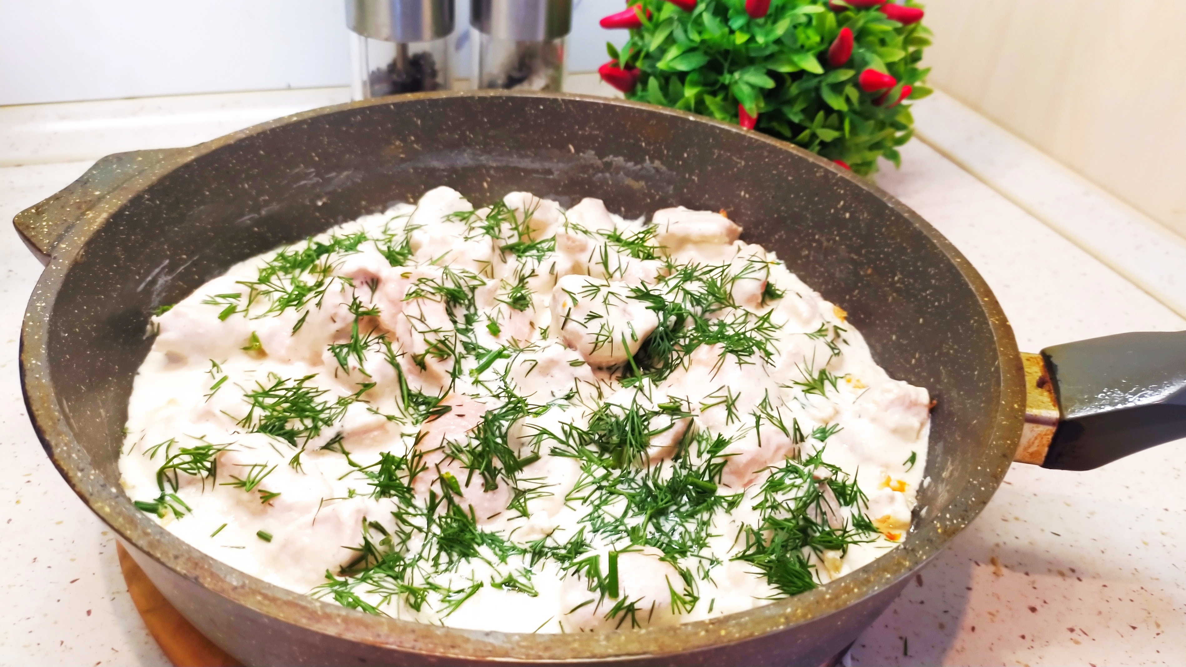 Быстрый УЖИН! Сочная курочка в нежном соусе 🔥.