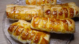 Сосики в слоёном тесте с сыром. Пошаговый рецепт.