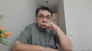 Зачем она меня теребит?   Ф. Сологуб  "Мелкий бес".