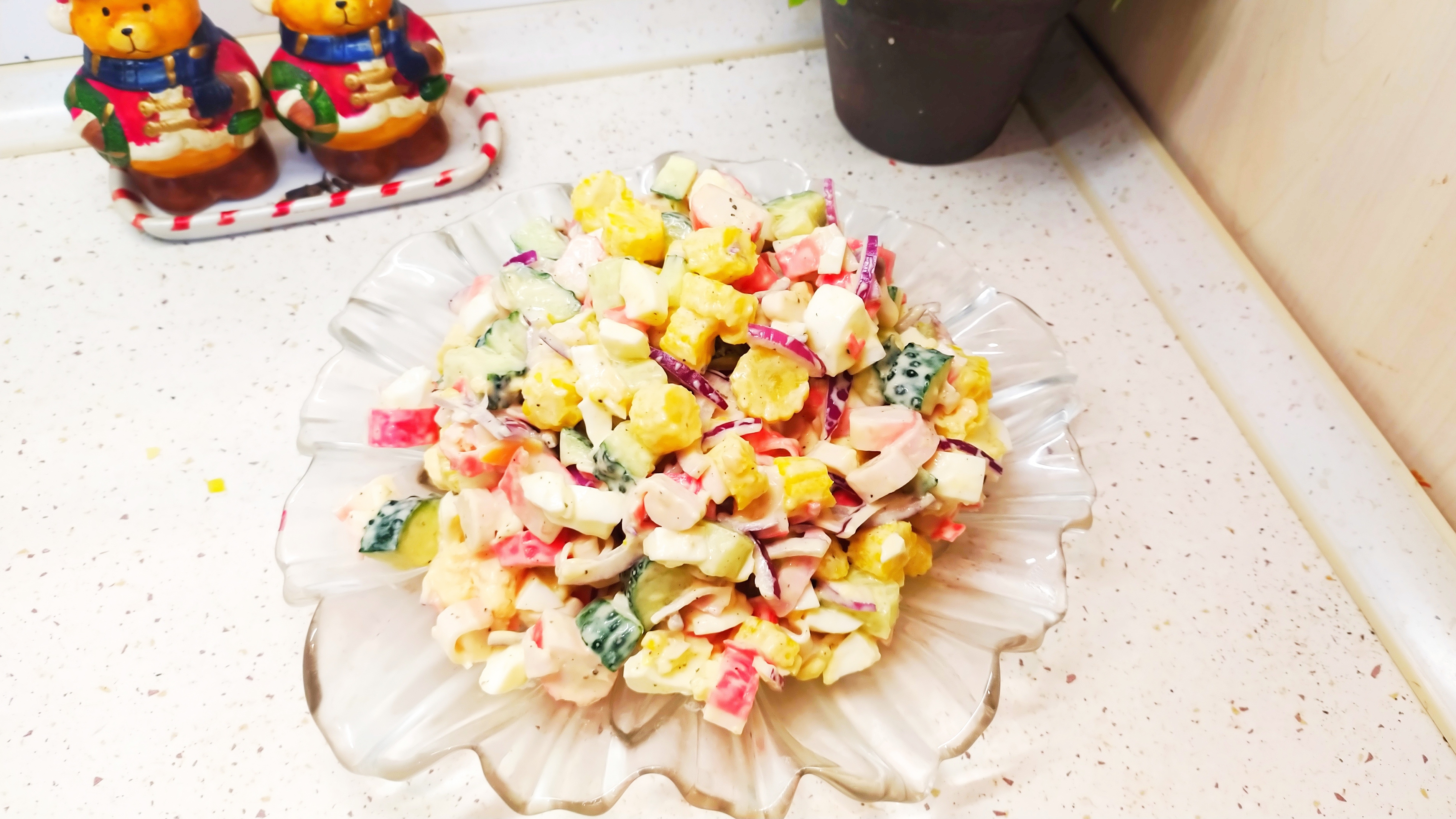 «ВОЛШЕБНЫЙ КОКТЕЙЛЬ», Салат от которого все в восторге.