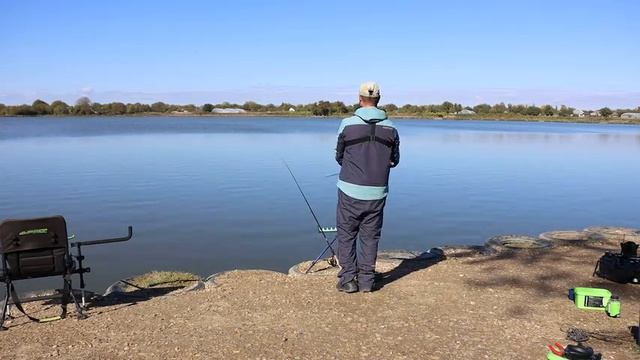 Рыбалка на флэт фидер осенью, на мелкие насадки Pop-Up 10мм