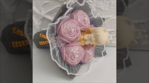 Розы-свечи цвета зимняя вишня и свеча-ангелочек