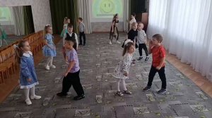 Музыкальная деятельность. Танец "Улыбка"Воспитатели Данилина С.А,Аржанухина С.К.