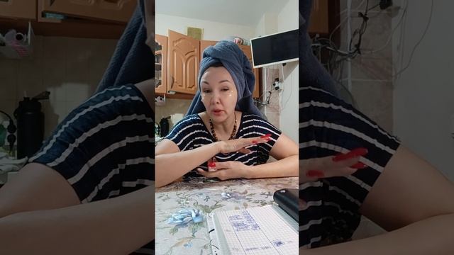 2 боевых оленя, 1 в гробу, другой в тюрьме девушка, конечно, не виновата.