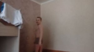 почти сделал заднее сальто