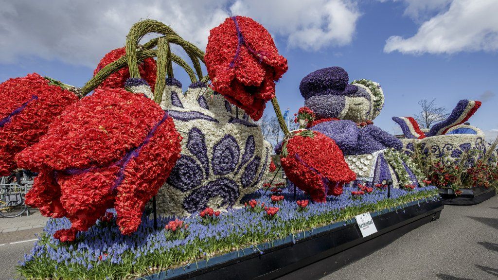 Парад роз в Калифорнии