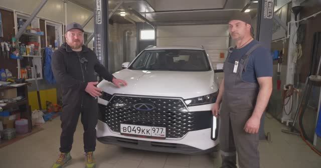 Как и из чего сделан новый Chery Tiggo 4, легко ли его обслуживать, как едет Разобрали эксперты смотреть онлайн